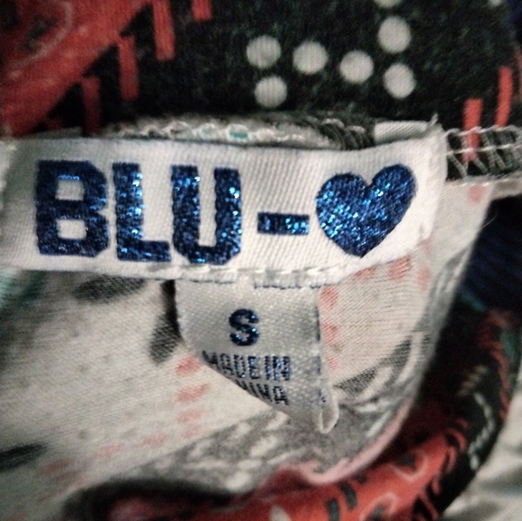 Blue heart size small full length women's skirt - Picture 3 of 3